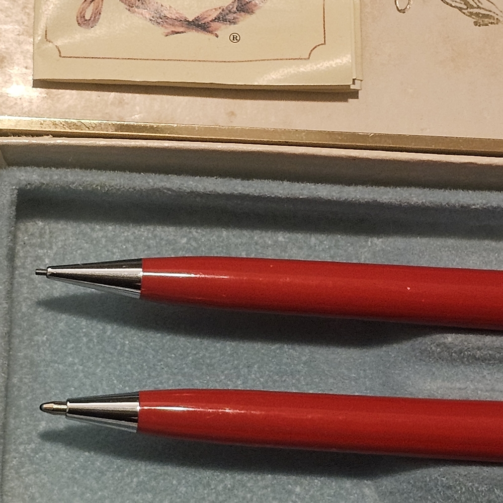 Vintage New garland Gold and Red pen Pencil Set Stationery Box - Picture 5 of 6